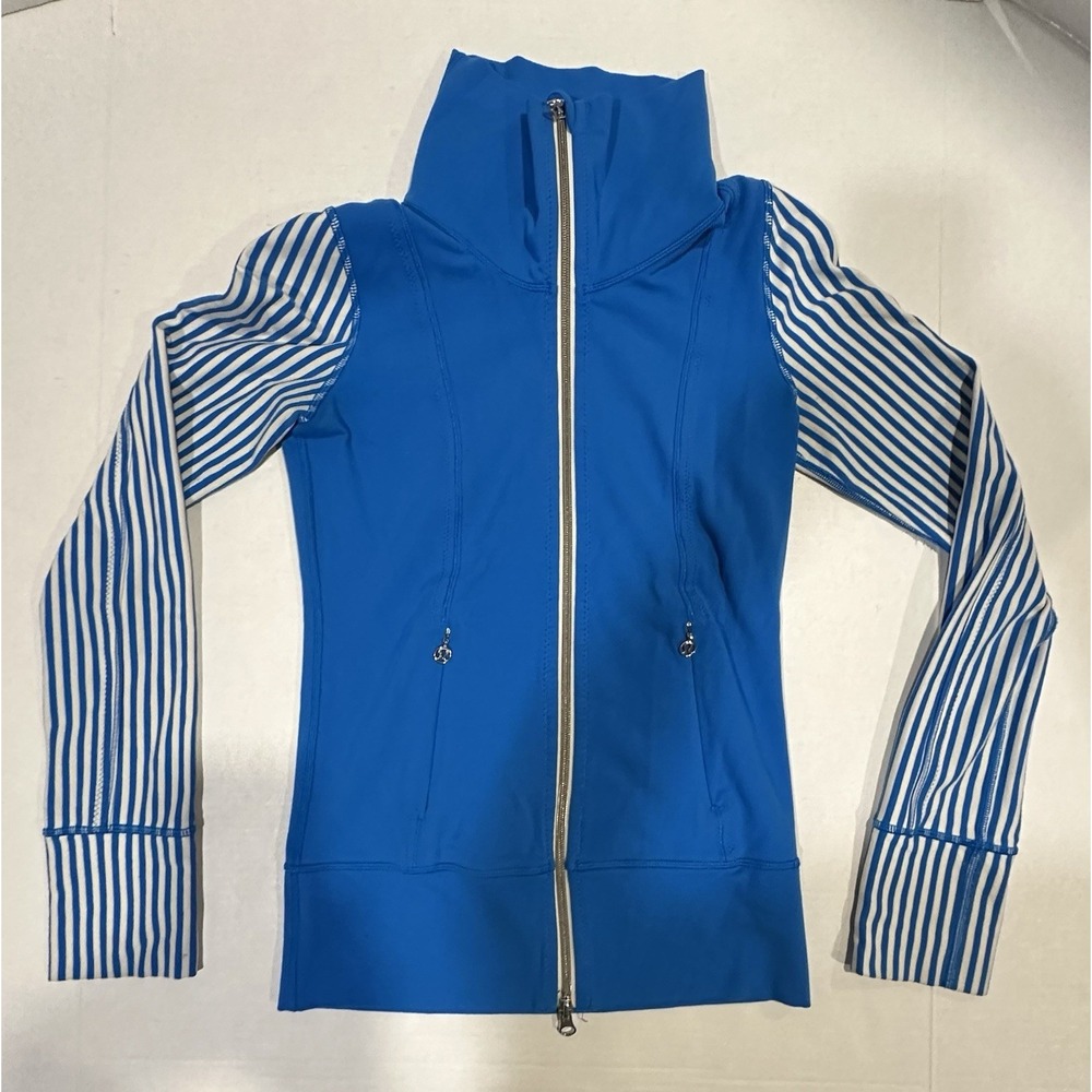 Lululemon Yoga Jacket  Full Zip Jacket Blue White Solid/stripe Size 2